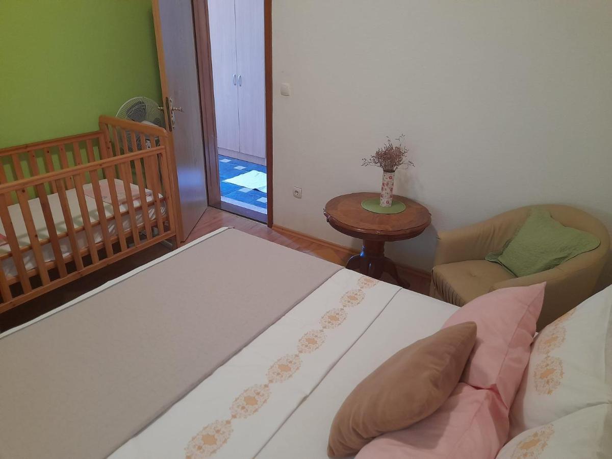Apartmani "Rebecca" ネウム エクステリア 写真